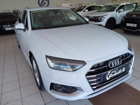 Audi A4 fam. 2.0 35 TFSI ADVANCED AVANT 5P