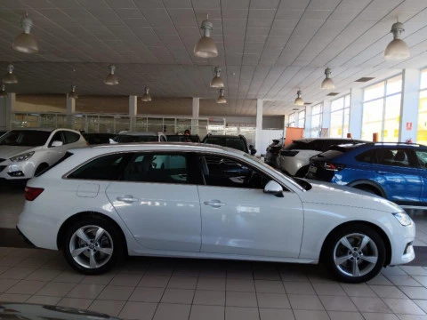 Audi A4 fam. 2.0 35 TFSI ADVANCED AVANT 5P