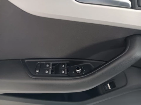 Audi A4 fam. 2.0 35 TFSI ADVANCED AVANT 5P