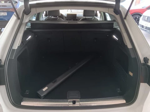 Audi A4 fam. 2.0 35 TFSI ADVANCED AVANT 5P