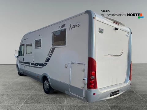 MCLOUIS NEVIS NEVIS 872