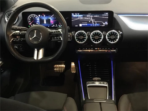 Mercedes-Benz GLA 200 D