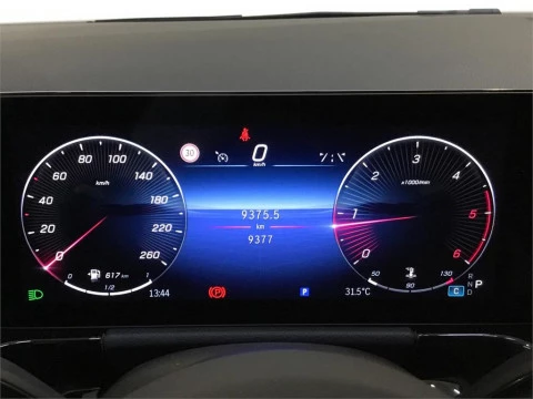 Mercedes-Benz GLA 200 D