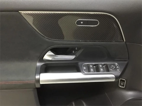 Mercedes-Benz GLA 200 D