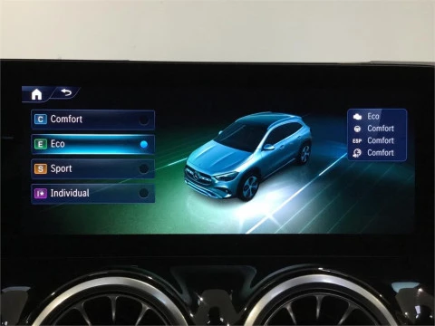 Mercedes-Benz GLA 200 D