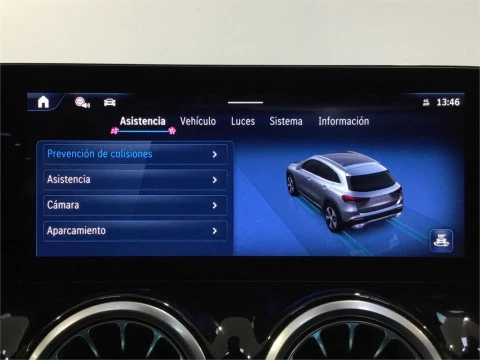 Mercedes-Benz GLA 200 D