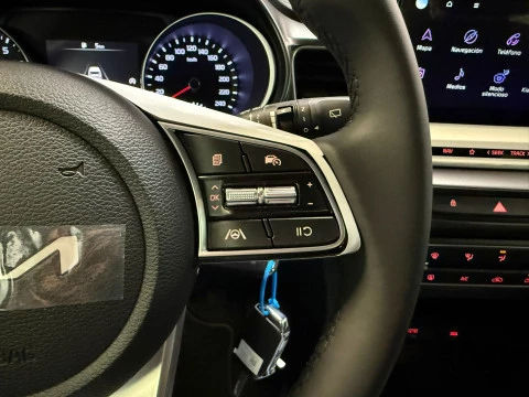 Kia Ceed 1.0 T-GDi 74kW (100CV) Concept