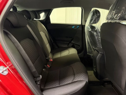 Kia Ceed 1.0 T-GDi 74kW (100CV) Concept