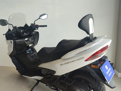 Suzuki Burgman 400