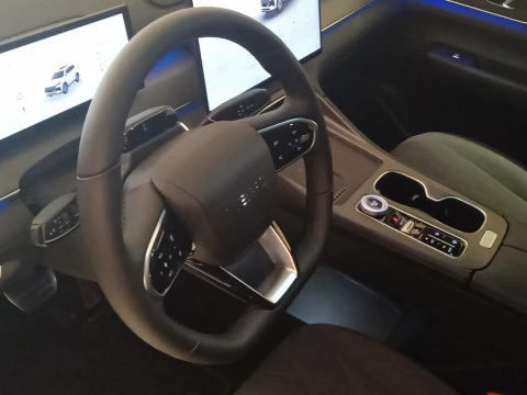 EBRO S800 1.6 TGDI Luxury 7 DCT