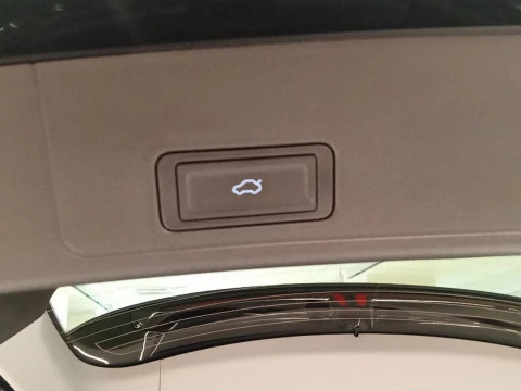 EBRO S800 1.6 TGDI Luxury 7 DCT