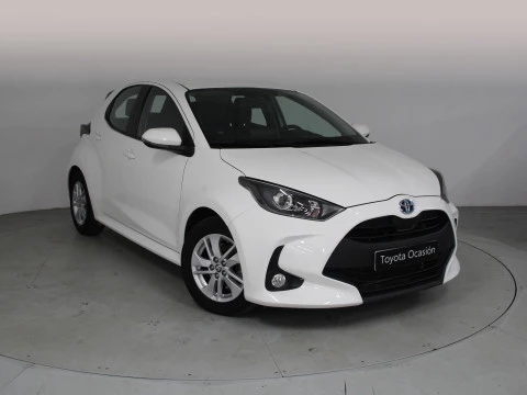 Toyota Yaris 1.5 120H Business Plus