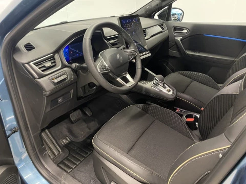 Renault Symbioz  E-TECH Full Hybrid Iconic 105kW