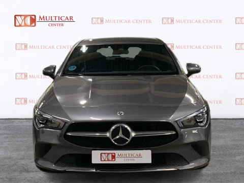 Mercedes-Benz CLA 200 D DCT Shooting Brake
