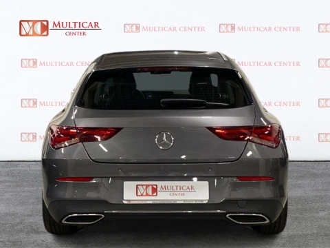 Mercedes-Benz CLA 200 D DCT Shooting Brake