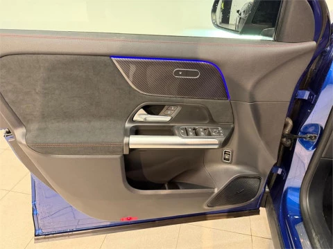 Mercedes-Benz GLA 200 D