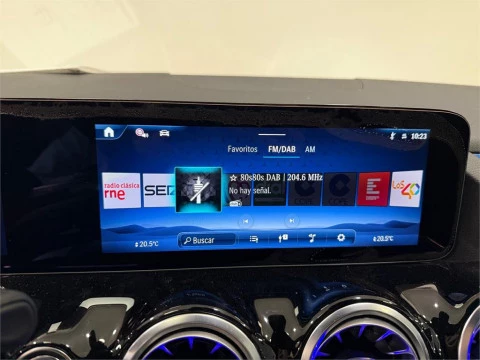 Mercedes-Benz GLA 200 D