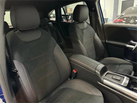 Mercedes-Benz GLA 200 D