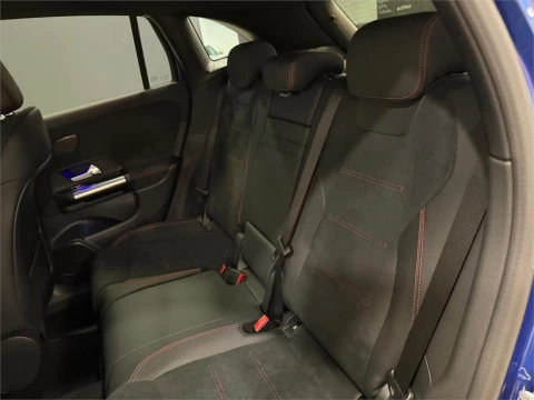 Mercedes-Benz GLA 200 D