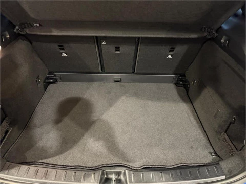 Mercedes-Benz GLA 200 D