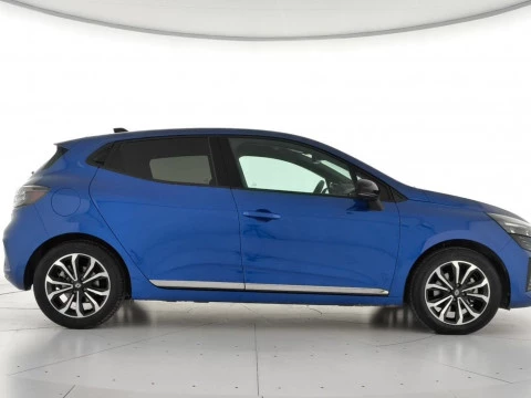 Renault Clio Techno E-Tech full hybrid 145 (103kw)