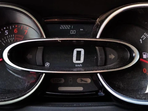 Renault Clio TCE ZEN 67KW 5P