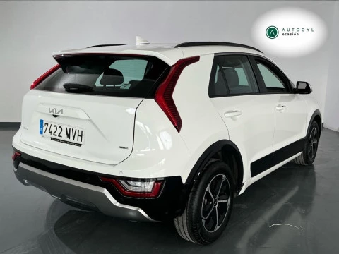 Kia Niro 1.6 GDi HEV 95kW (129CV) Drive