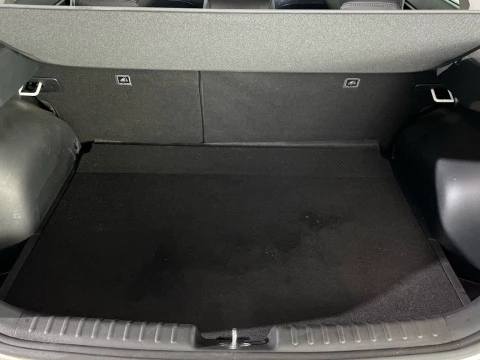 Kia Niro 1.6 GDi HEV 95kW (129CV) Drive