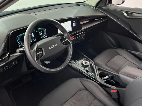 Kia Niro 1.6 GDi HEV 95kW (129CV) Drive