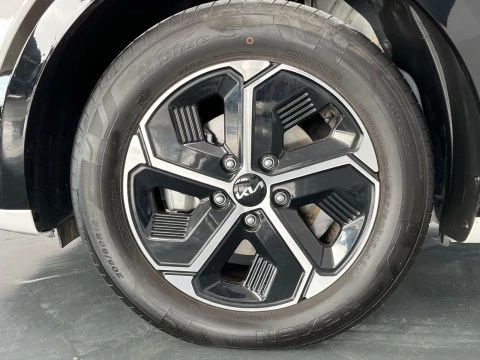 Kia Niro 1.6 GDi HEV 95kW (129CV) Drive