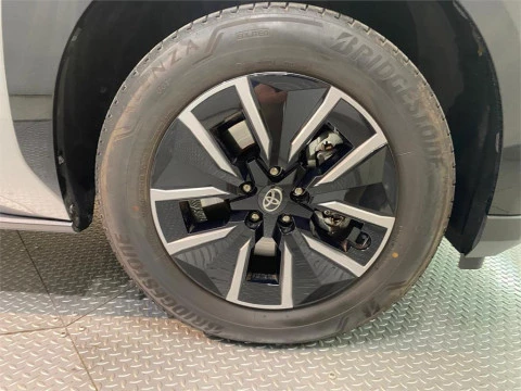 Toyota BZ4X 250E 4X2 Advance 73kWh