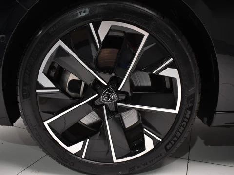Peugeot 508 Hybrid 5P GT HYBRID 225 e-EAT8