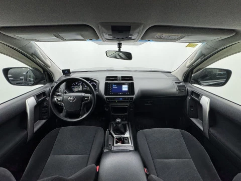 Toyota Land Cruiser 2.8 D-4D GX