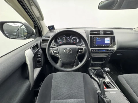 Toyota Land Cruiser 2.8 D-4D GX