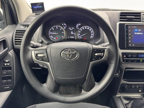 Toyota Land Cruiser 2.8 D-4D GX