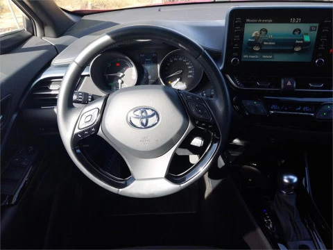 Toyota C-HR 5P Advance 180H e-CVT