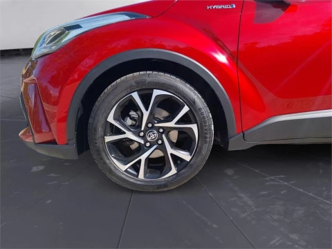 Toyota C-HR 5P Advance 180H e-CVT