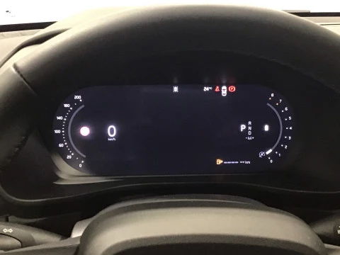 Volvo XC40 2.0 B3 G Essential Auto