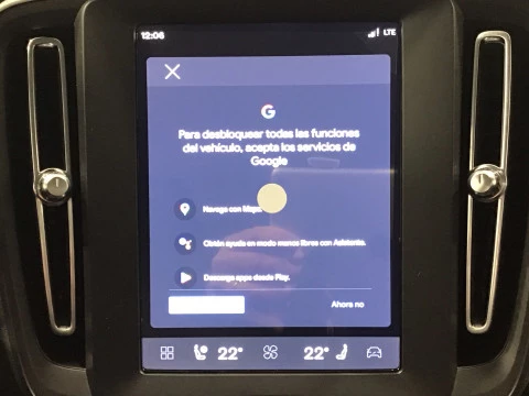 Volvo XC40 2.0 B3 G Essential Auto