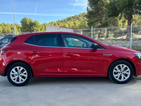 Renault Megane   1.3 TCe GPF Limited + 103kW