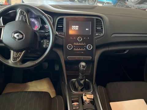 Renault Megane   1.3 TCe GPF Limited + 103kW