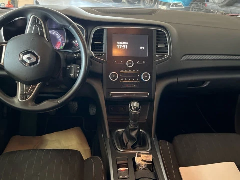 Renault Megane   1.3 TCe GPF Limited + 103kW