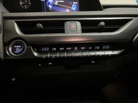 Lexus UX 2.0 250h Premium