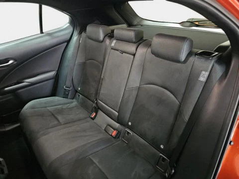Lexus UX 2.0 250h Premium