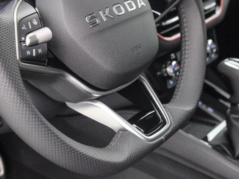 Skoda Kamiq 1.5 TSI SELECTION DSG 150 5P