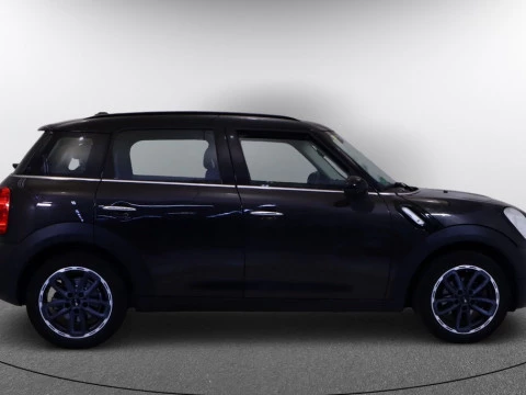 MINI COUNTRYMAN 2.0 COOPER D AUTO 5P
