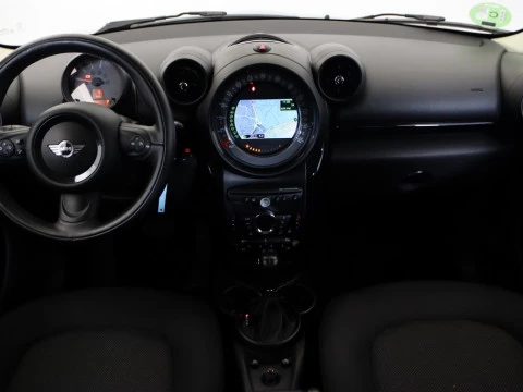 MINI COUNTRYMAN 2.0 COOPER D AUTO 5P