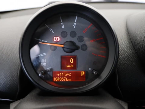 MINI COUNTRYMAN 2.0 COOPER D AUTO 5P