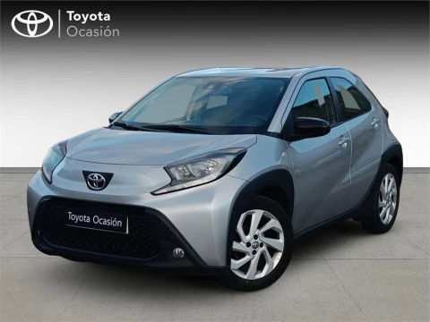 Toyota Aygo X Cross 5 Puertas Play 70 Manual 5v