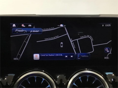 Mercedes-Benz GLA 200 D